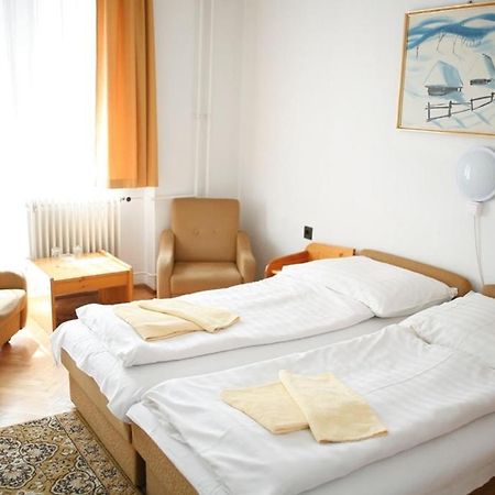 Hotel Bara Gellert 布达佩斯 外观 照片