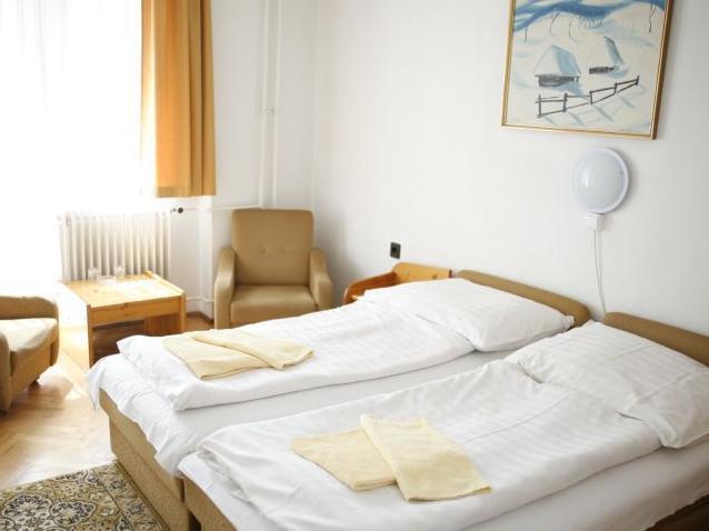Hotel Bara Gellert 布达佩斯 外观 照片